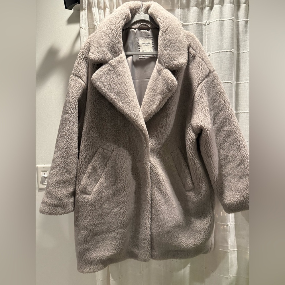 Abercrombie & Fitch Grey Teddy Coat